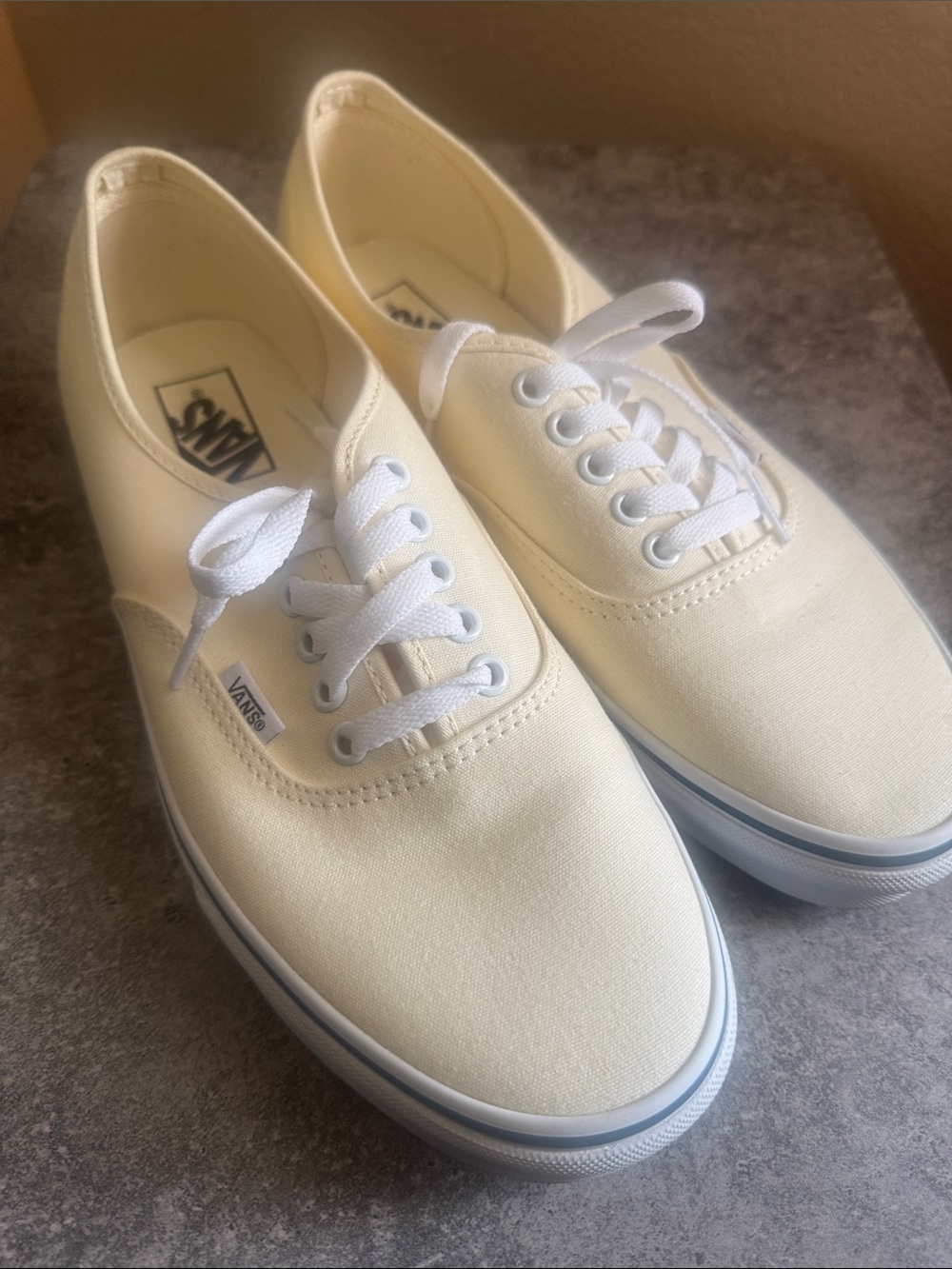 Vans Canvas Low-Top Sneakers - Cream/White